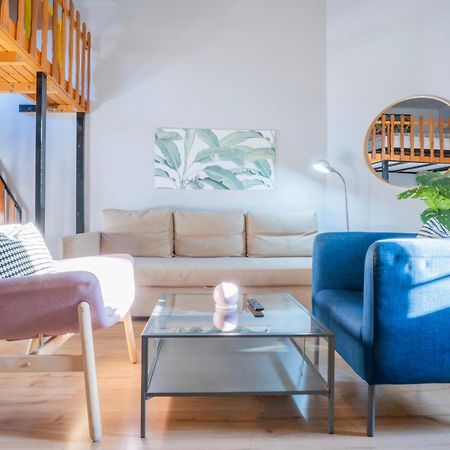 Klau10 Studio Apartment In Party District. Boedapest Buitenkant foto